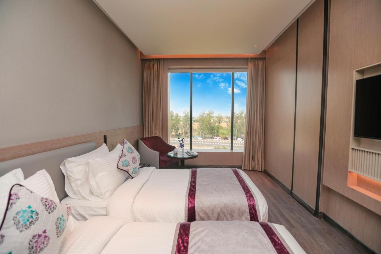 Regenta Place Verka Amritsar Dış mekan fotoğraf